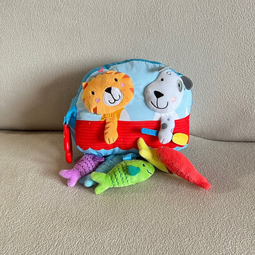 Kidsbooks 2018 Cat and Dog in a Boat Stuffed Book Toy Baby Plush